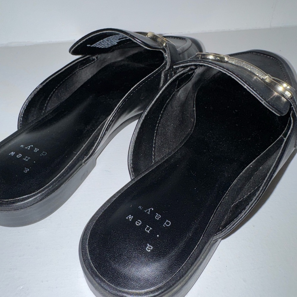 a new day Black Loafers - Picture 6 of 8